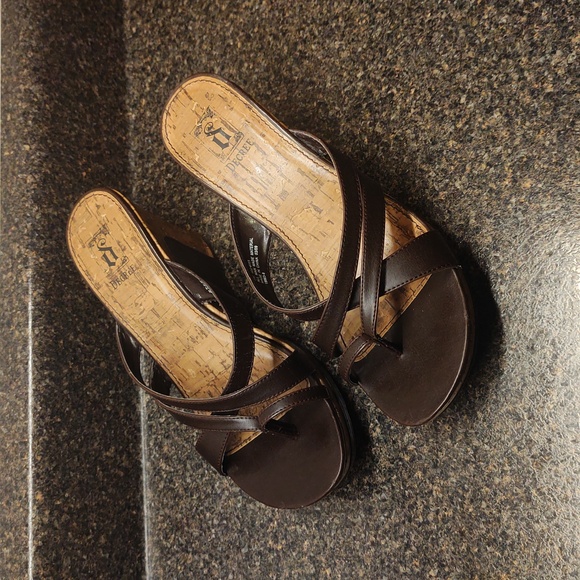 Brown Strappy Cork Wedge Sandals Size 8 - Picture 14 of 14